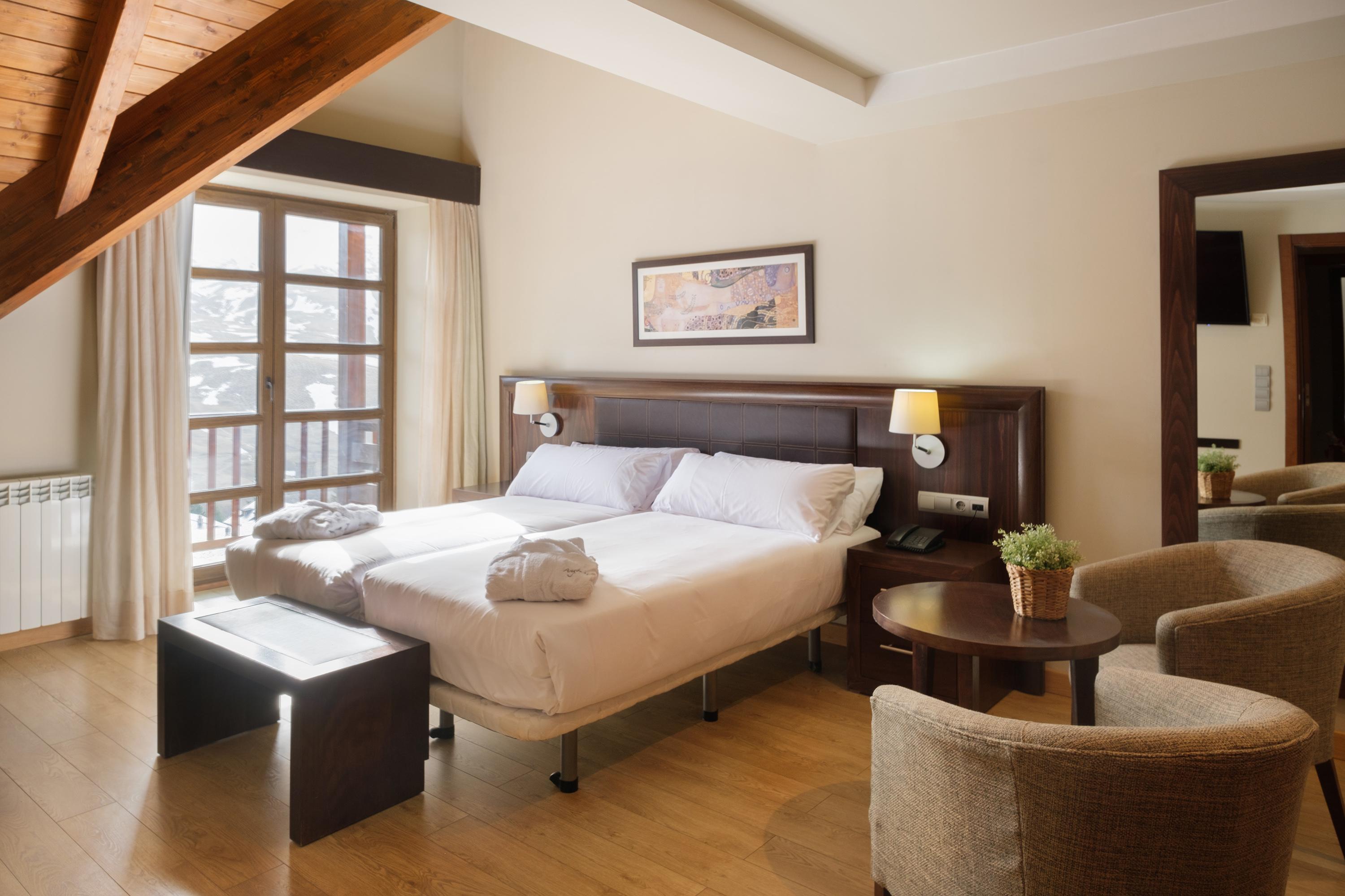 Hotel Snoe Aragon Hills Formigal Zewnętrze zdjęcie