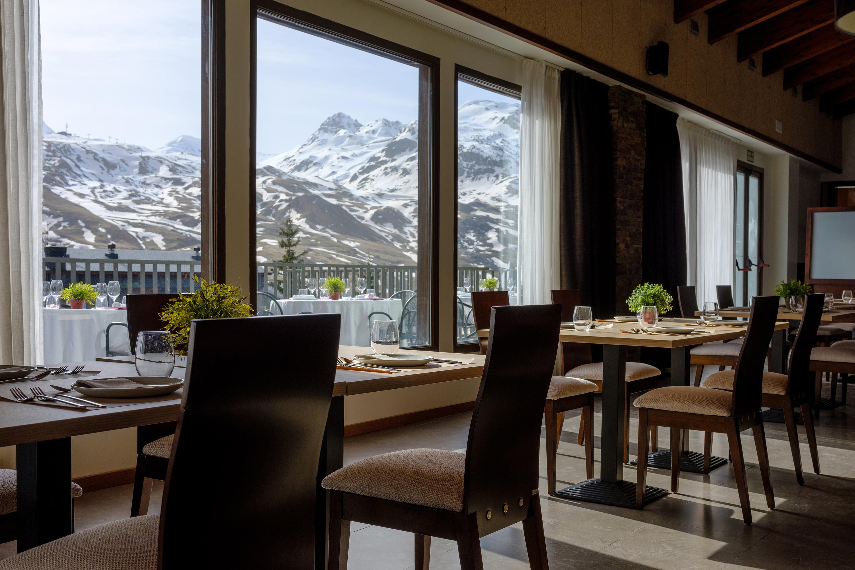 Hotel Snoe Aragon Hills Formigal Zewnętrze zdjęcie