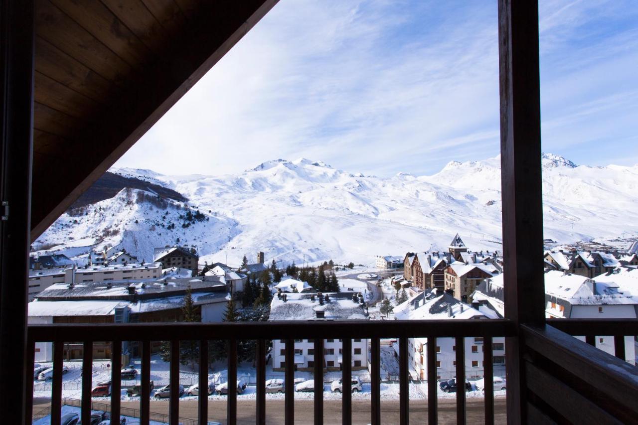 Hotel Snoe Aragon Hills Formigal Zewnętrze zdjęcie